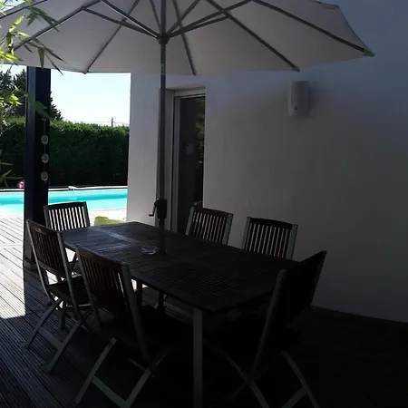 Elegant 150 M2 With Garden-Terrace And Pool Дом отдыха Бейонн